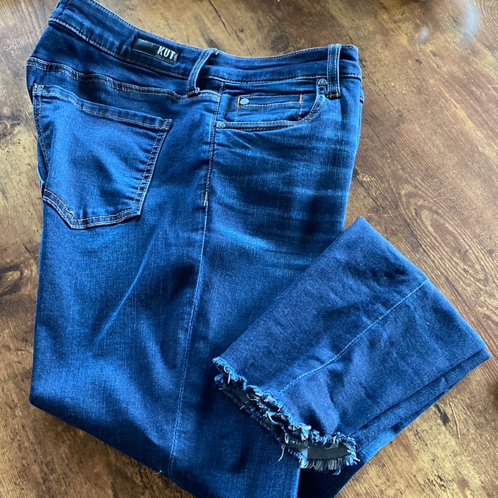 Kut from the Kloth Donna High Rise Ankle Skinny Step Up Frayed Hem